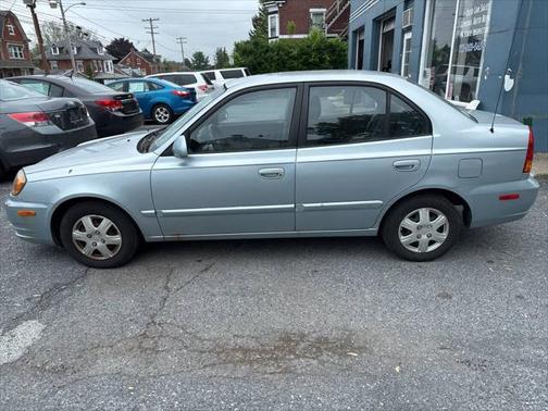 2005 Hyundai Accent GLS