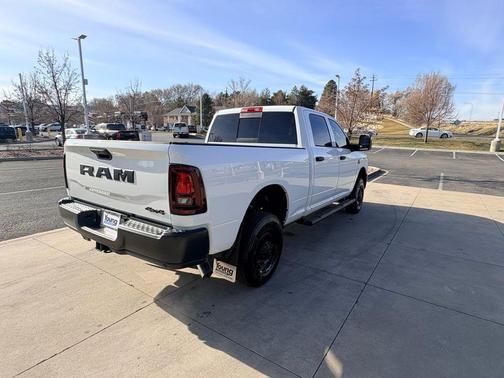 2026 RAM 2500 Tradesman Crew Cab 4x4 6'4' Box