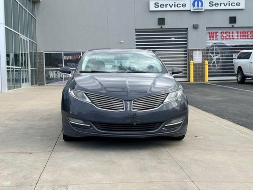 2014 Lincoln MKZ Base