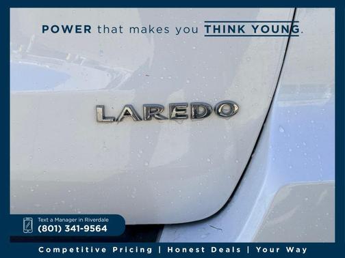 2022 Jeep Grand Cherokee Laredo