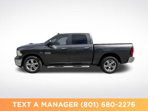 Granite Crystal Metallic Clearcoat 2018 RAM 1500 Big Horn