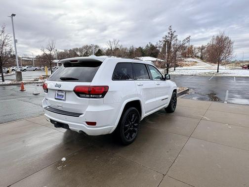 2020 Jeep Grand Cherokee Altitude