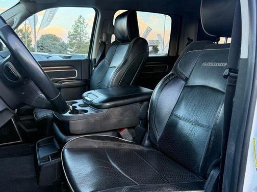 2023 RAM 2500 Laramie Crew Cab 4x4 6'4' Box