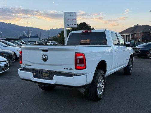 2023 RAM 2500 Laramie Crew Cab 4x4 6'4' Box