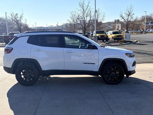 2026 Jeep Compass Latitude