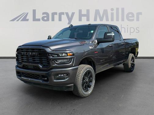 2025 RAM 2500 Big Horn Crew Cab 4x4 6'4' Box