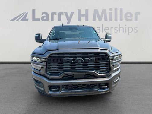 2025 RAM 2500 Big Horn Crew Cab 4x4 6'4' Box