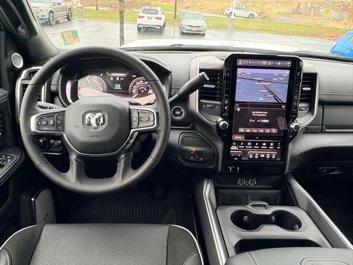 2025 RAM 2500 Laramie Crew Cab 4x4 6'4' Box