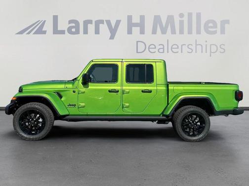 2025 Jeep Gladiator Nighthawk