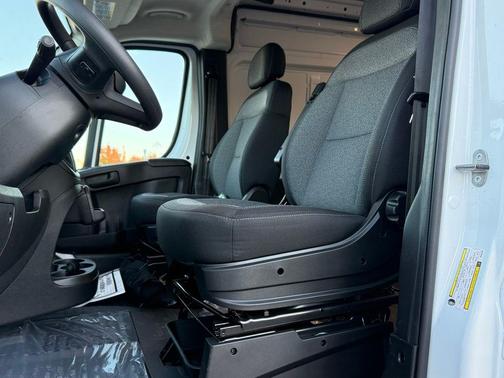 2025 RAM ProMaster 2500 Tradesman