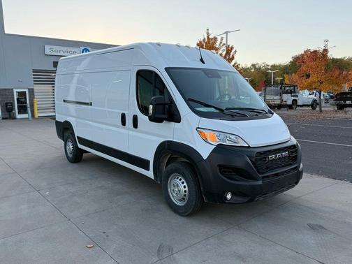 2025 RAM ProMaster 2500 Tradesman