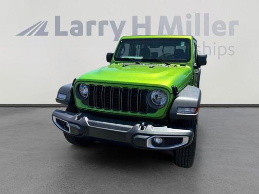 2025 Jeep Gladiator Sport