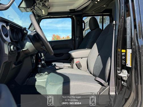 2025 Jeep Gladiator Sport S