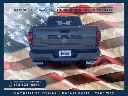 Ceramic Gray Clearcoat 2026 RAM 2500 Big Horn Crew Cab 4x4 6'4' Box