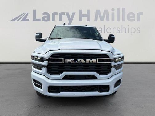 2025 RAM 2500 Big Horn Crew Cab 4x4 6'4' Box