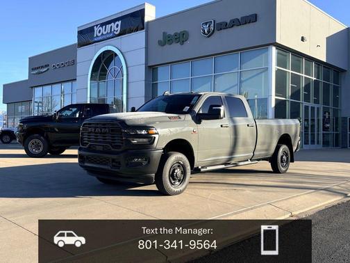 2026 RAM 2500 Tradesman Crew Cab 4x4 8' Box