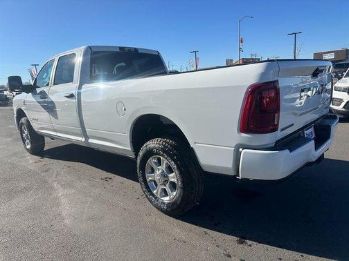 2026 RAM 2500 Big Horn Crew Cab 4x4 8' Box
