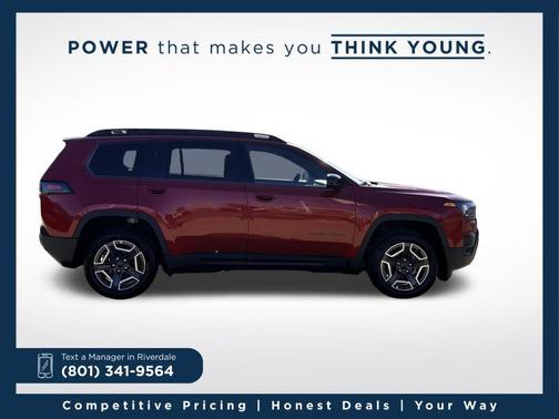 2026 Jeep Cherokee Laredo 4x4