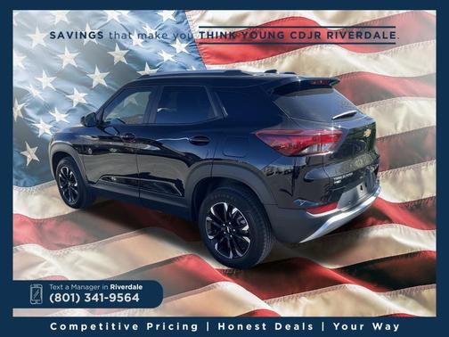 Mosaic Black Metallic 2022 Chevrolet Trailblazer LT