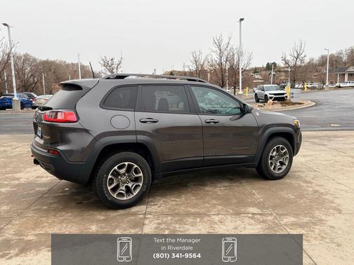 2020 Jeep Cherokee Trailhawk