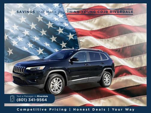Diamond Black Crystal Pearlcoat 2021 Jeep Cherokee Latitude Lux