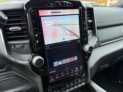 2025 RAM 2500 Laramie Crew Cab 4x4 6'4' Box