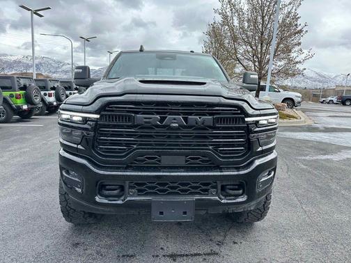 2025 RAM 2500 Laramie Crew Cab 4x4 6'4' Box