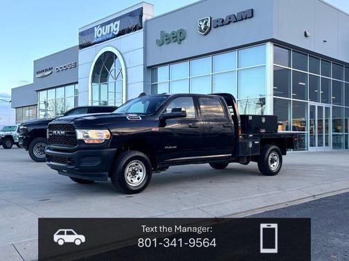 2022 RAM 2500 Tradesman Crew Cab 4x4 8' Box