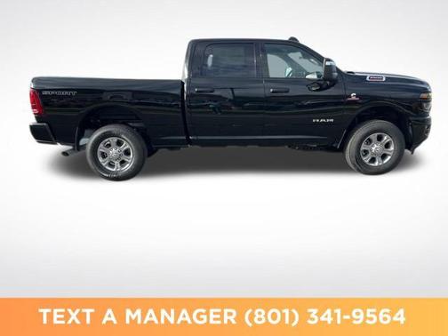 Diamond Black Crystal Pearlcoat 2026 RAM 2500 Big Horn Crew Cab 4x4 6'4' Box