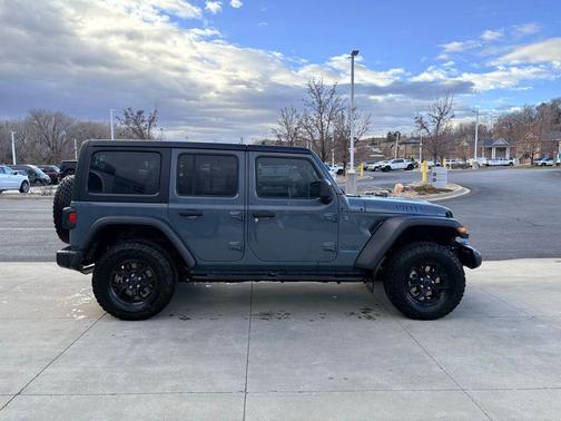2024 Jeep Wrangler 4xe Willys