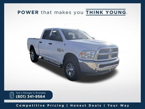 2017 RAM 2500 Tradesman Crew Cab 4x4 6'4' Box
