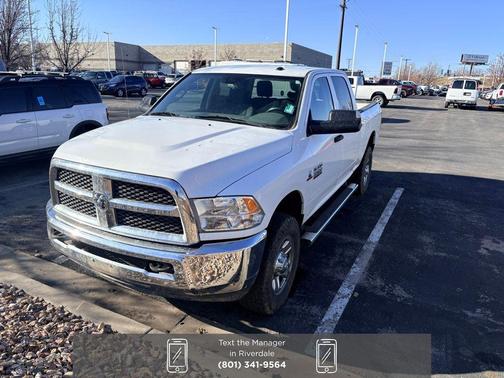 2017 RAM 2500 Tradesman Crew Cab 4x4 6'4' Box