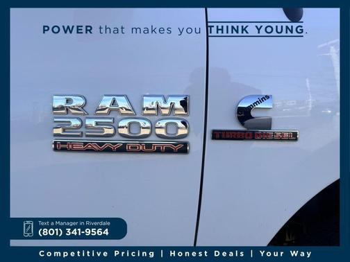 2017 RAM 2500 Tradesman Crew Cab 4x4 6'4' Box