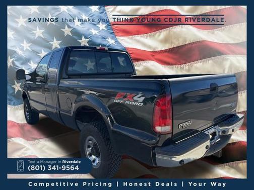 Black Clearcoat 2004 Ford F-250