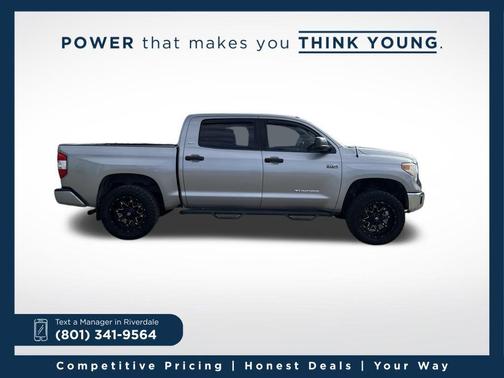 2017 Toyota Tundra SR5