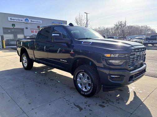 2026 RAM 2500 Big Horn Crew Cab 4x4 6'4' Box