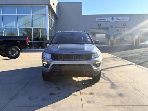 2021 Jeep Compass Trailhawk