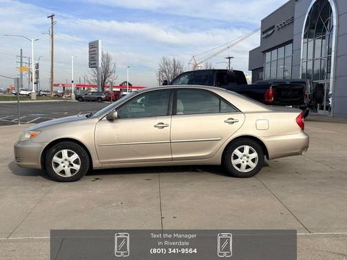 2002 Toyota Camry LE