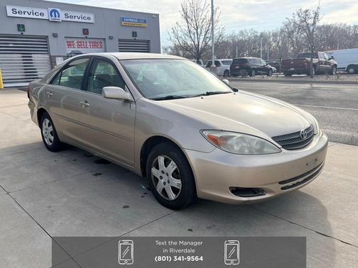 2002 Toyota Camry LE