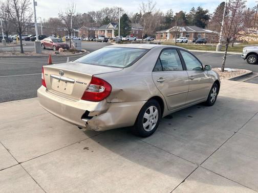 2002 Toyota Camry LE