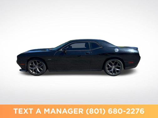 Pitch Black Clearcoat 2019 Dodge Challenger R/T