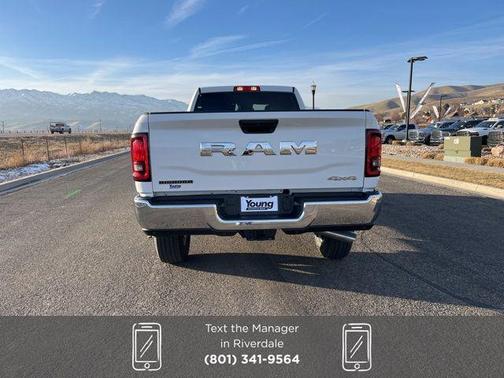 2026 RAM 2500 Big Horn Crew Cab 4x4 8' Box