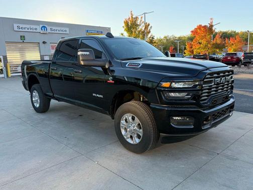 2025 RAM 2500 Big Horn Crew Cab 4x4 6'4' Box