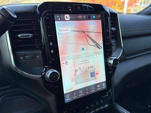 2025 RAM 2500 Laramie Crew Cab 4x4 6'4' Box