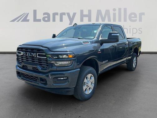 2025 RAM 2500 Big Horn Crew Cab 4x4 6'4' Box