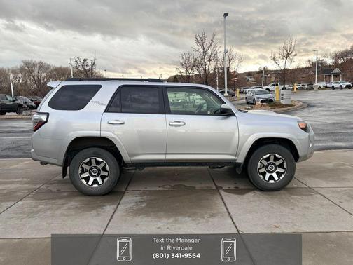 2024 Toyota 4Runner TRD Off Road