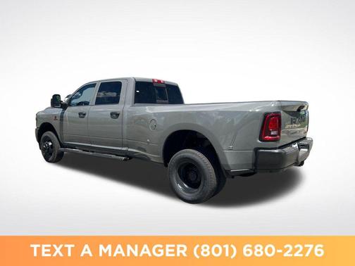 Ceramic Gray Clearcoat 2026 RAM 3500 Tradesman Crew Cab 4x4 8' Box