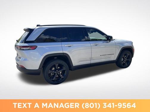 Silver Zynith 2025 Jeep Grand Cherokee Limited