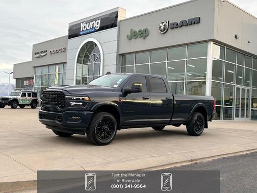 2026 RAM 3500 Limited Crew Cab 4x4 8' Box