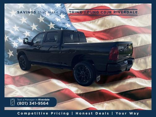 Diamond Black Crystal Pearlcoat 2026 RAM 3500 Laramie Crew Cab 4x4 6'4' Box
